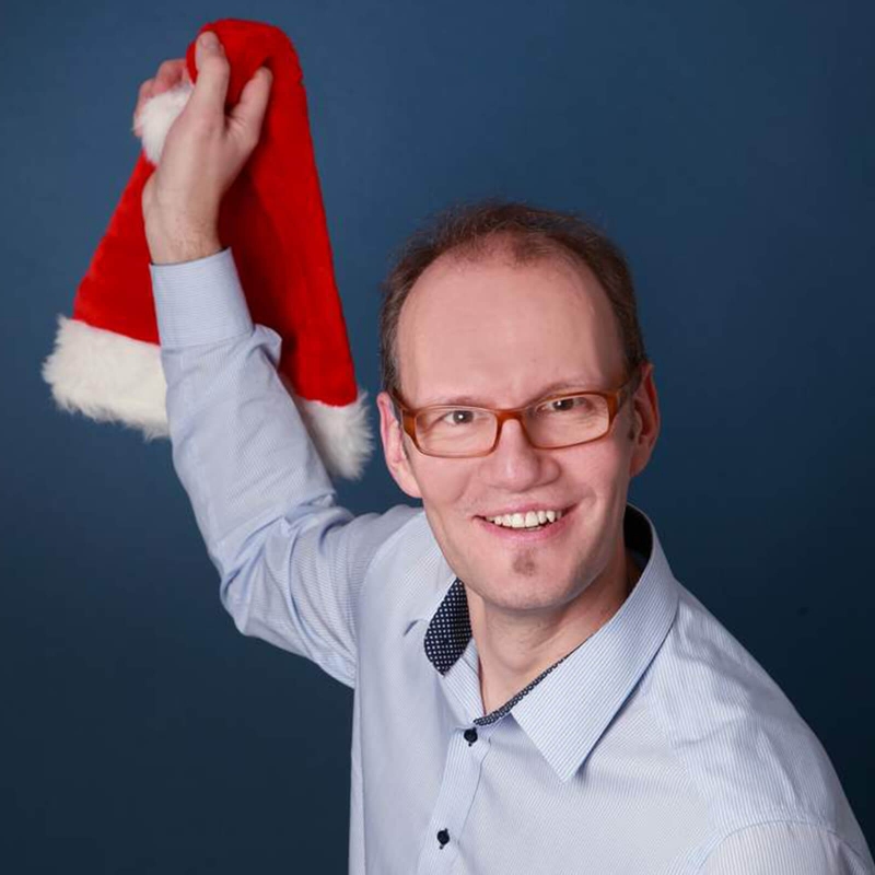 Weihnachtsbaum aufstellen